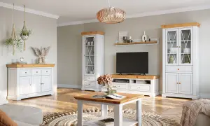 Jaki kolor ścian do boazerii? Sprawdzone inspiracje kolorystyczne do wnętrz