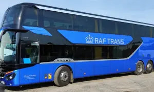 Ile kosztuje wynajem autokaru? Poznaj ukryte koszty i wskazówki