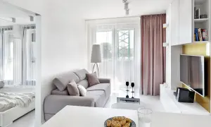 Jak urządzić salon w małym mieszkaniu? Praktyczne porady i inspiracje dla Ciebie