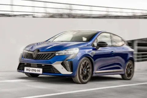 Kiedy Clio 5 w salonach? Sprawdź dostępność i nowe opcje wyposażenia